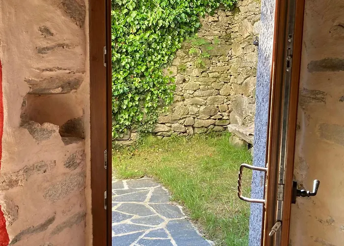 Dom wakacyjny Le Chat Noir Villette